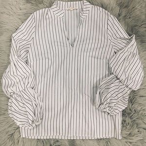 Double puffed bell sleeve blouse